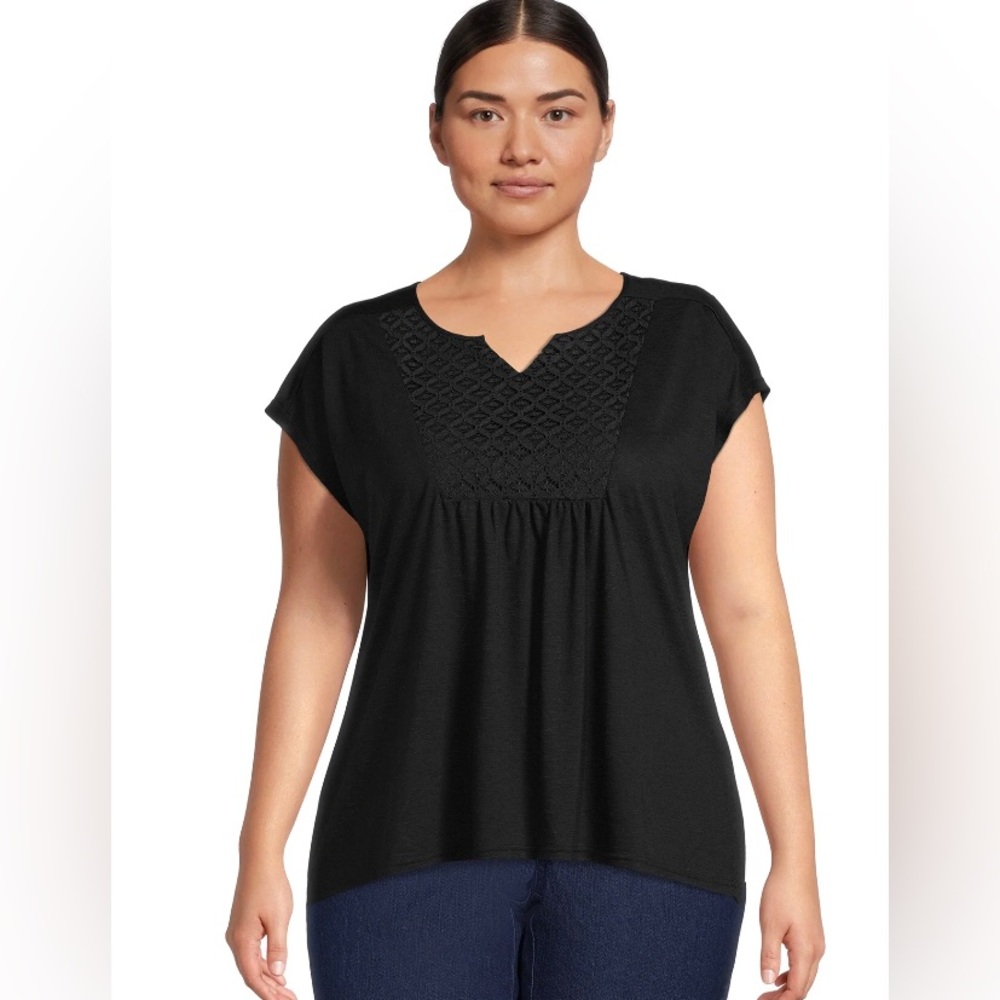 RealSize Womens Semi Loose Smock Top Size 5X 28W Black Crocheted Neckline NWOT